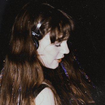 Nina Caroline — Stevie